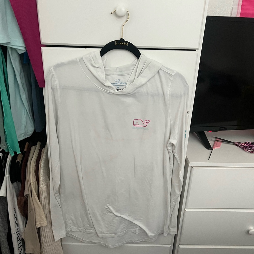 Long sleeve vineyard vines shirt